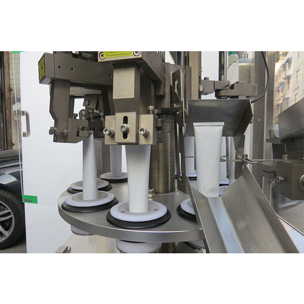 Kosmetisk rørpåfyldningsmaskine